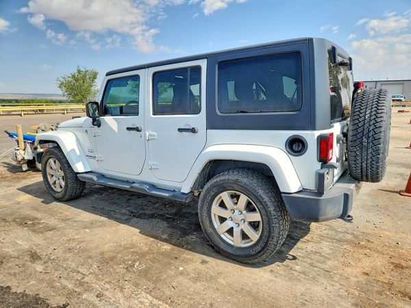 2017 JEEP WRANGLER UNLIMITED SAHARA 4X4