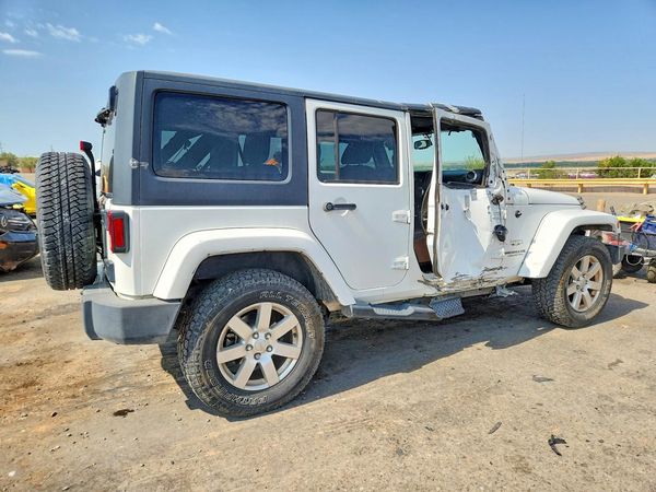 2017 JEEP WRANGLER UNLIMITED SAHARA 4X4