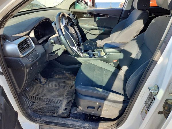 2020 KIA SORENTO L, LX, S