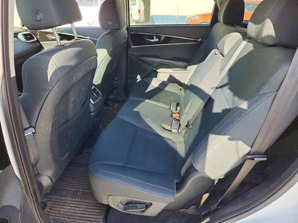 2020 KIA SORENTO L, LX, S
