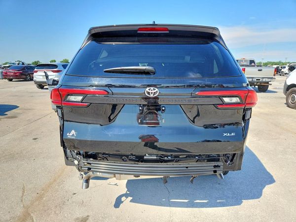2025 TOYOTA GRAND HIGHLANDER