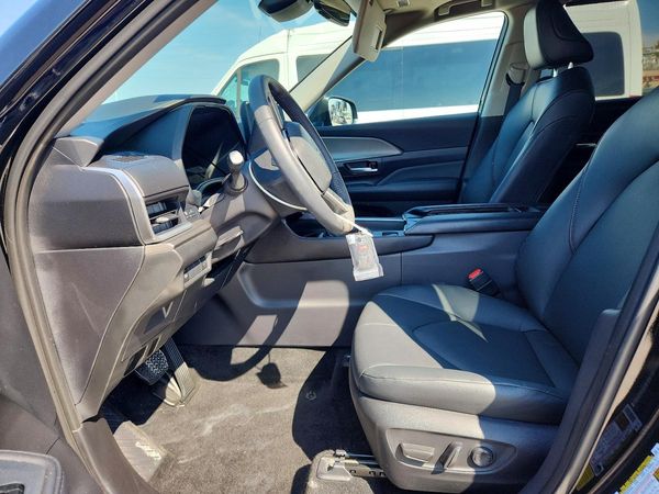 2025 TOYOTA GRAND HIGHLANDER