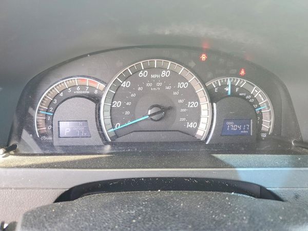 2012 TOYOTA CAMRY