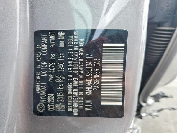 2025 HYUNDAI ELANTRA Limited