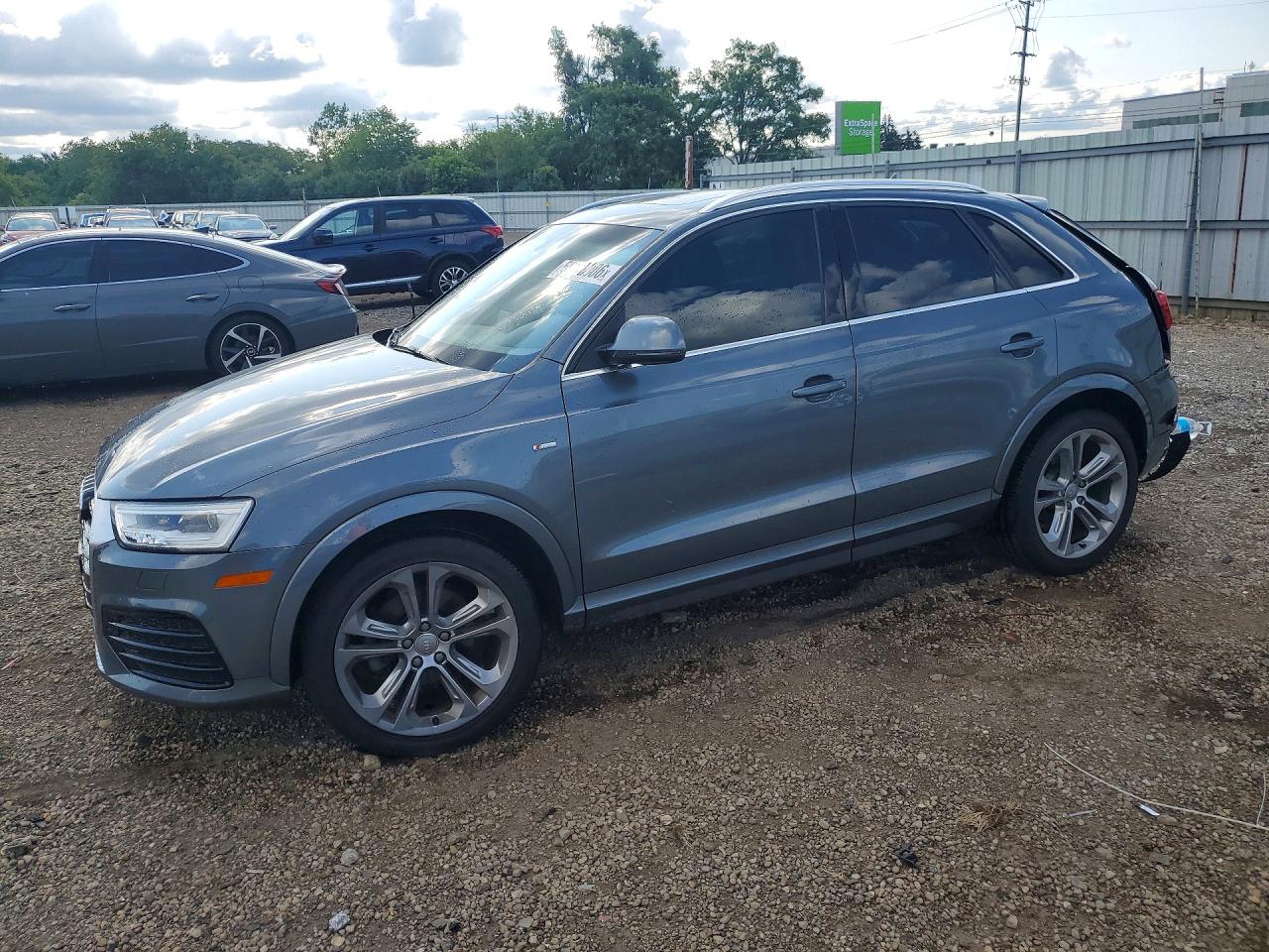2017 AUDI Q3 quattro Prestige