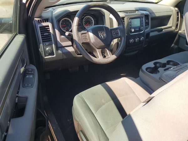 2016 RAM 1500 ST REG CAB 4X2