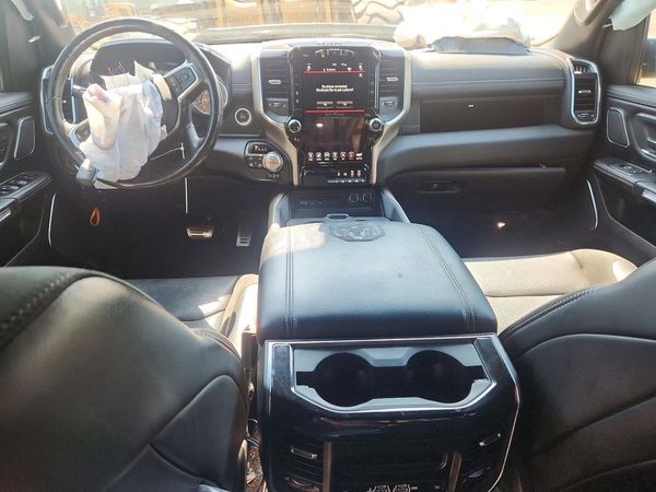2019 RAM 1500 LARAMIE CREW CAB 4X4