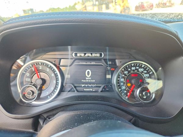 2019 RAM 1500 LARAMIE CREW CAB 4X4