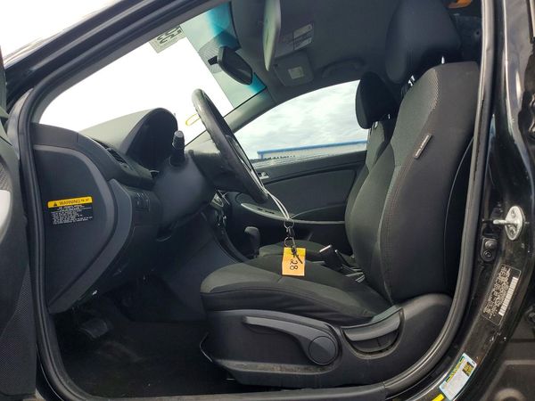2013 HYUNDAI ACCENT