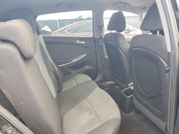 2013 HYUNDAI ACCENT