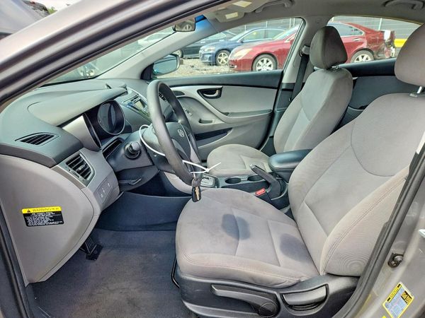 2013 HYUNDAI ELANTRA