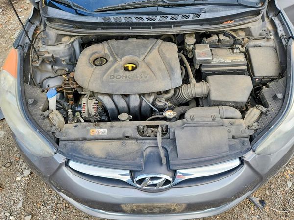 2013 HYUNDAI ELANTRA