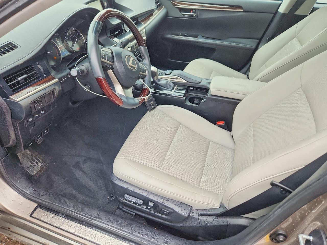 2017 LEXUS ES 350