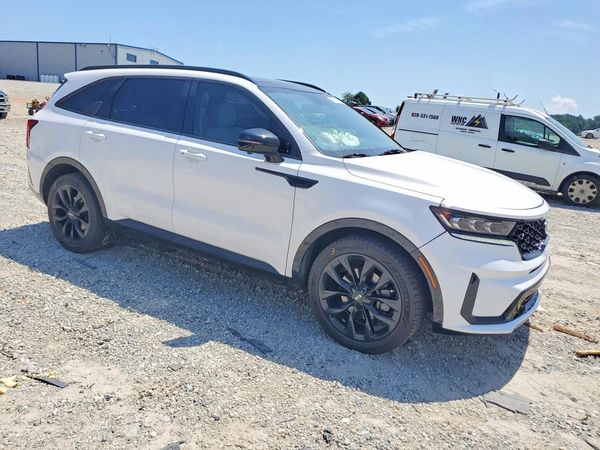 2021 KIA SORENTO SX, SXP