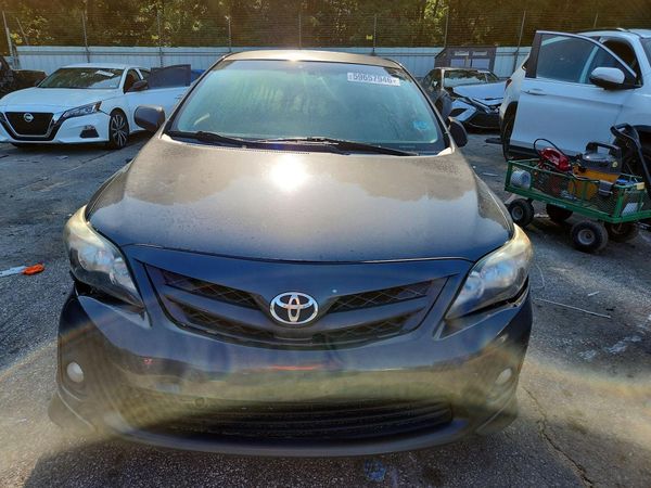 2013 TOYOTA COROLLA