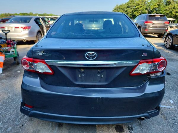 2013 TOYOTA COROLLA