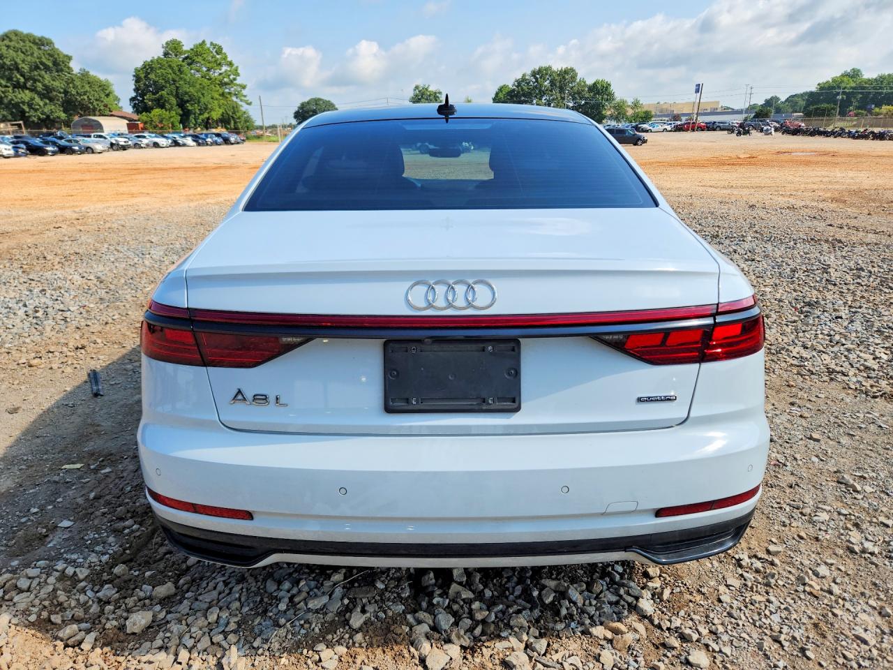 2019 AUDI A8 quattro L