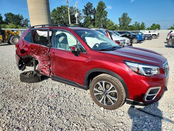 2021 SUBARU FORESTER Limited