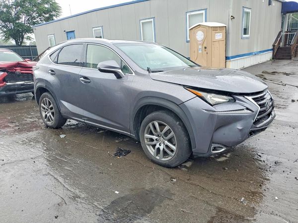 2015 LEXUS NX 200t Luxury