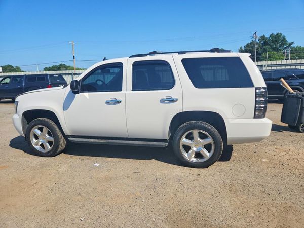 2013 CHEVROLET TAHOE LT