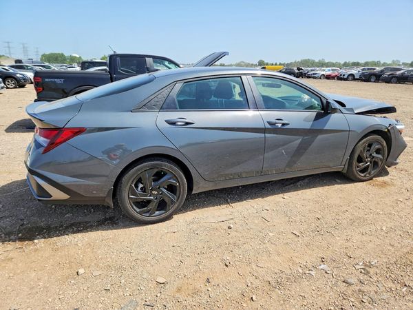 2026 HYUNDAI ELANTRA