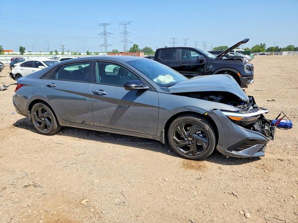2026 HYUNDAI ELANTRA
