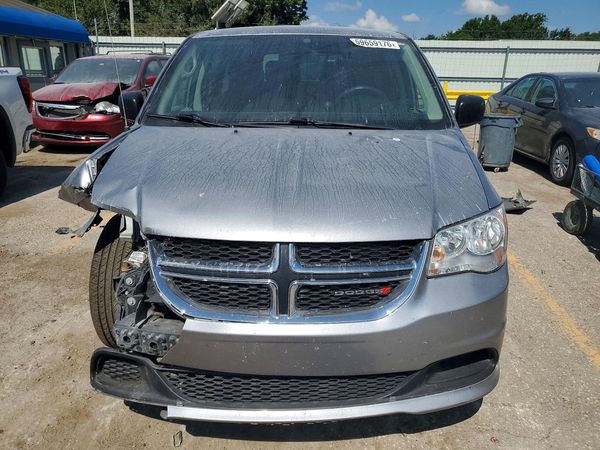 2019 DODGE GRAND CARAVAN SE