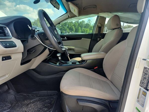 2020 KIA SORENTO