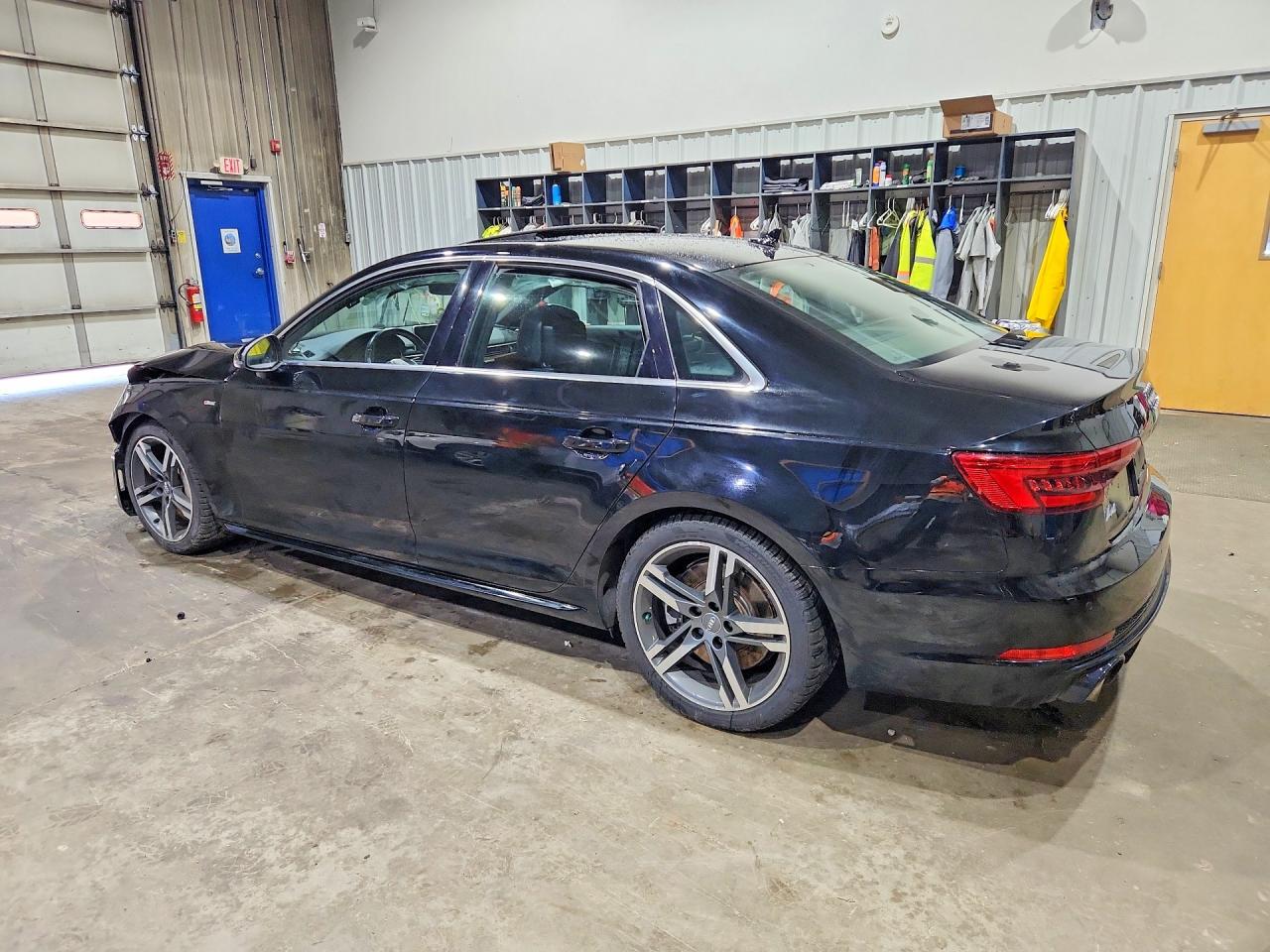 2017 AUDI A4 quattro Premium Plus