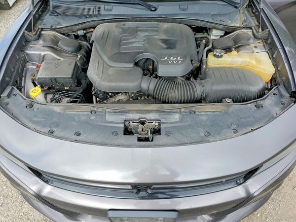 2015 DODGE CHARGER SXT
