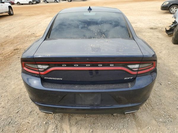 2016 DODGE CHARGER SXT