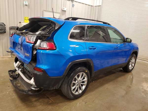 2022 JEEP CHEROKEE LATITUDE LUX 4X4