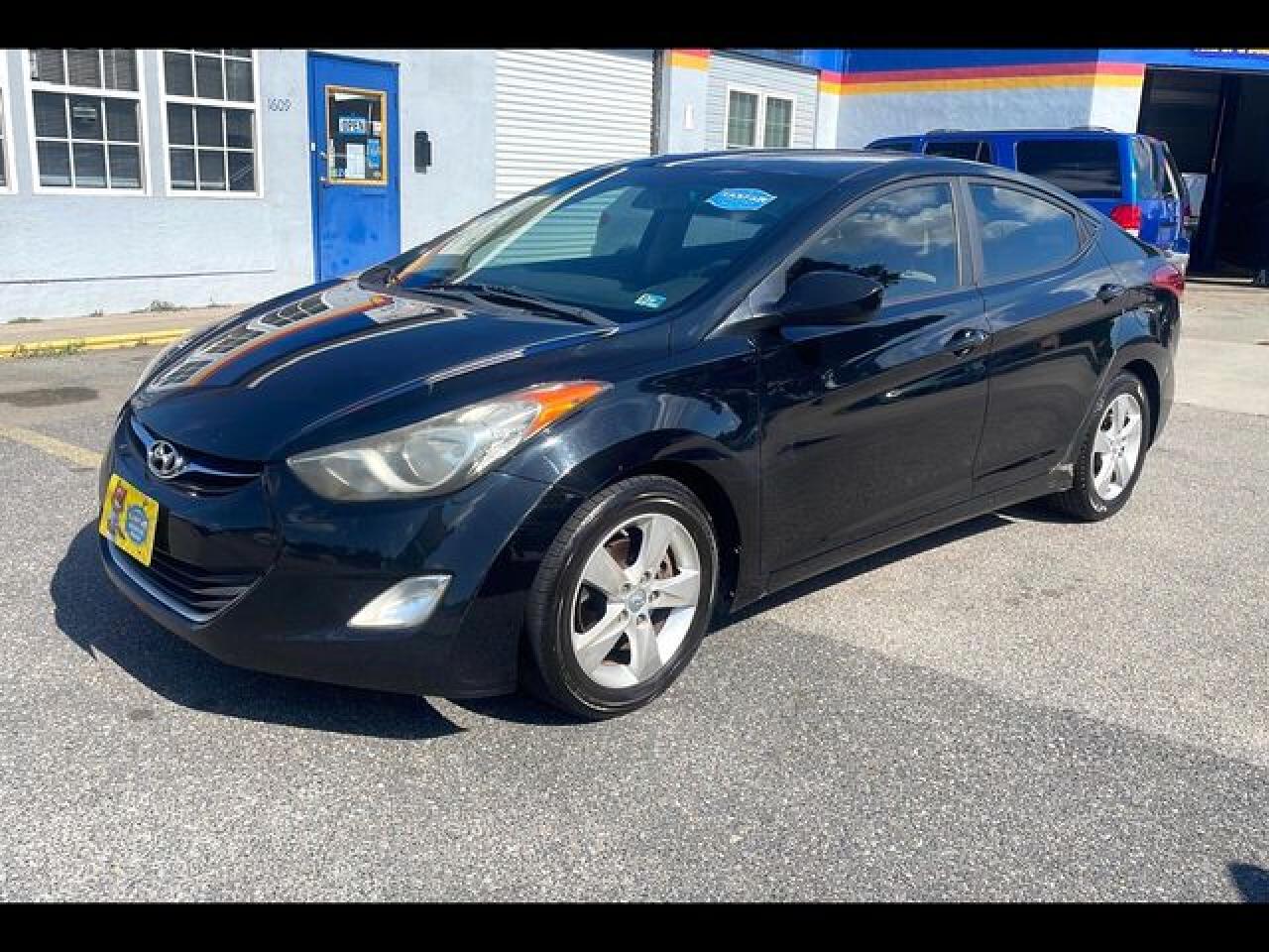 2012 HYUNDAI ELANTRA