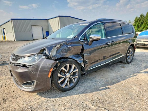 2018 CHRYSLER PACIFICA