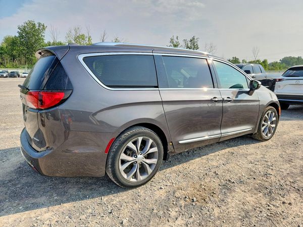 2018 CHRYSLER PACIFICA