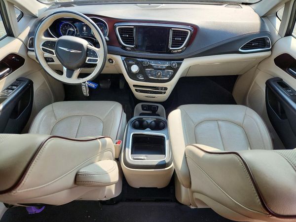 2018 CHRYSLER PACIFICA