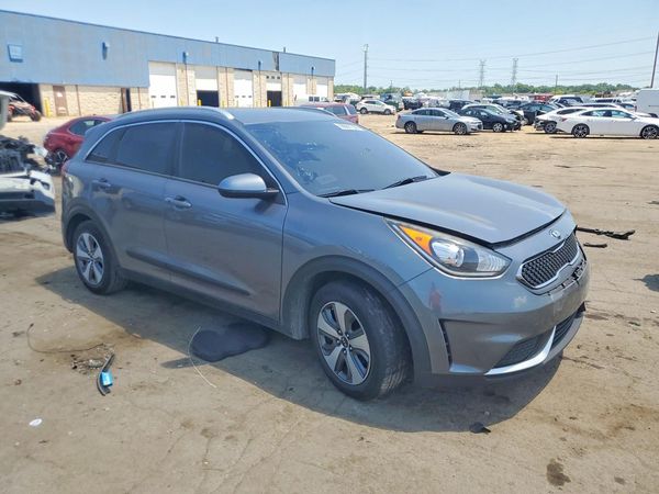 2018 KIA NIRO