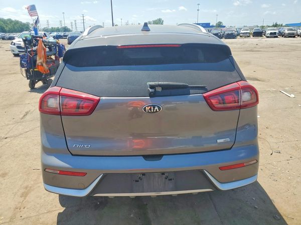 2018 KIA NIRO
