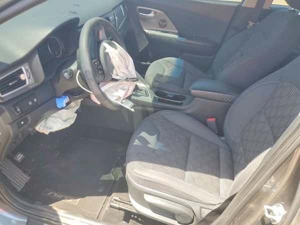 2018 KIA NIRO