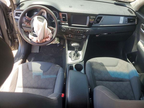 2018 KIA NIRO