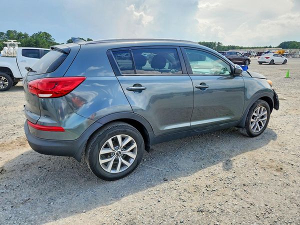 2015 KIA SPORTAGE GL - Middle-low