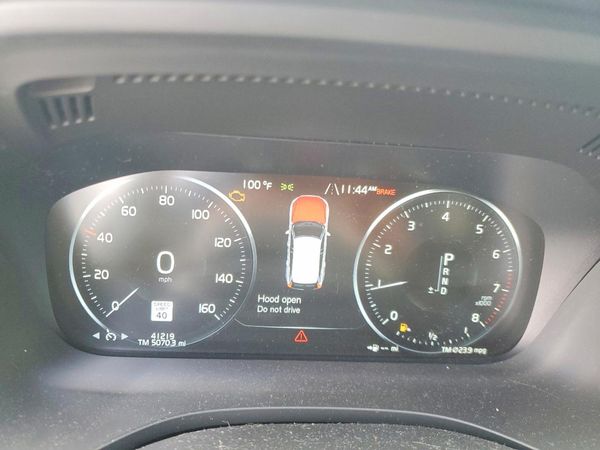 2020 VOLVO XC60