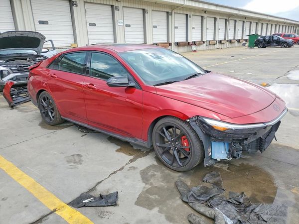 2025 HYUNDAI ELANTRA