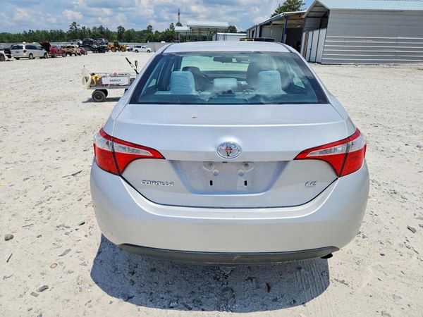 2015 TOYOTA COROLLA
