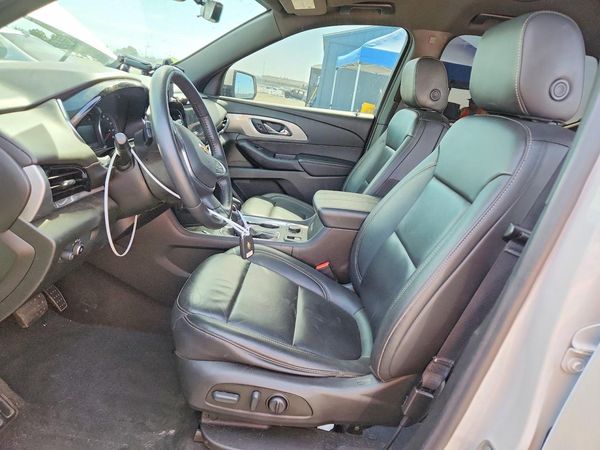 2022 CHEVROLET TRAVERSE LT