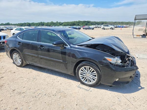 2015 LEXUS ES