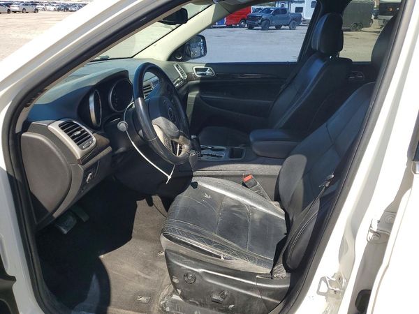 2012 JEEP CHEROKEE Laredo — DENT