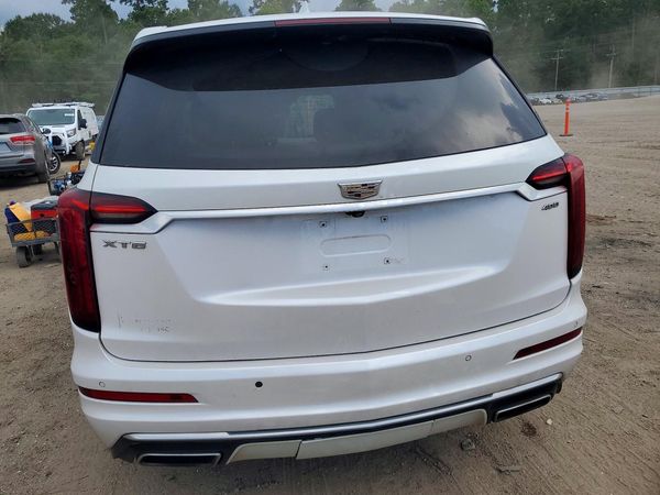 2020 CADILLAC XT6