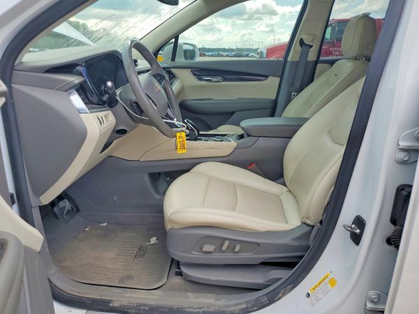2020 CADILLAC XT6