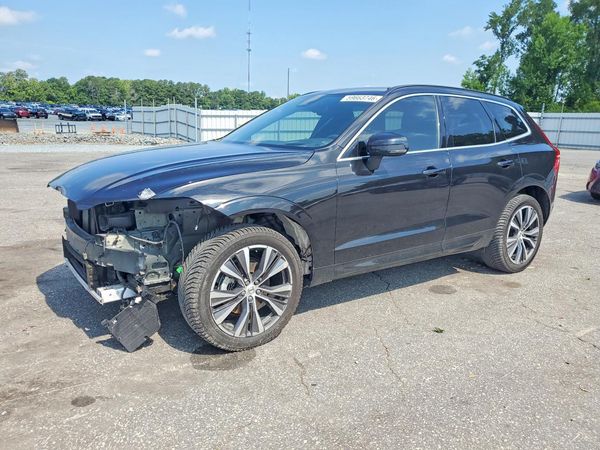 2022 VOLVO XC60 Momentum (excl S60)
